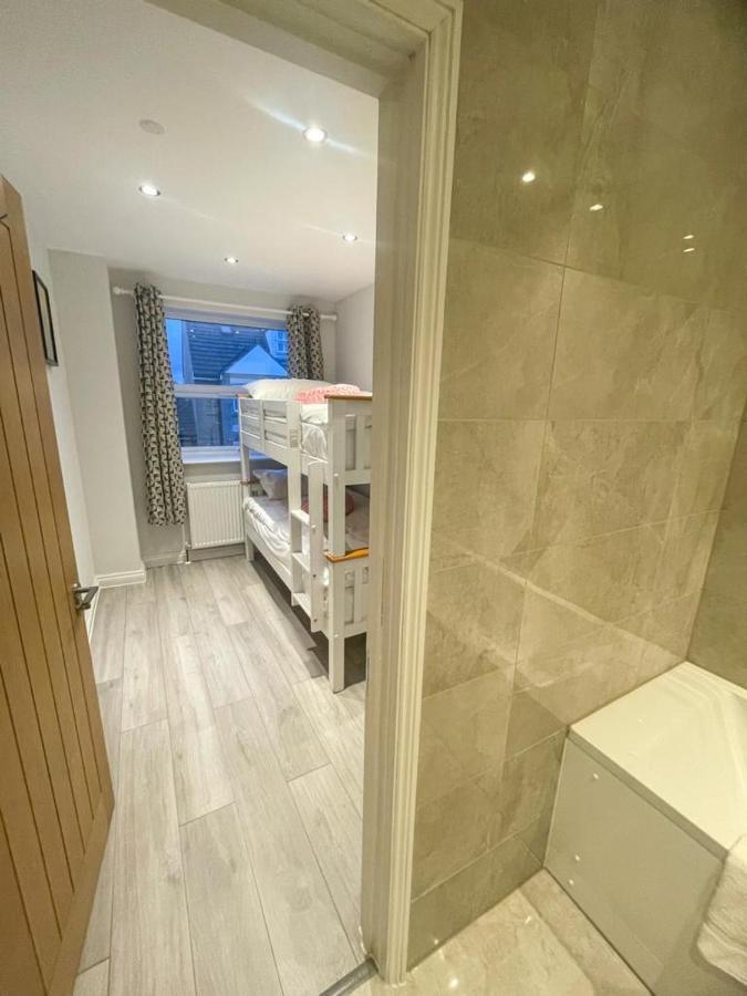 2A Seymour Road Sutton (Greater London) Exterior foto