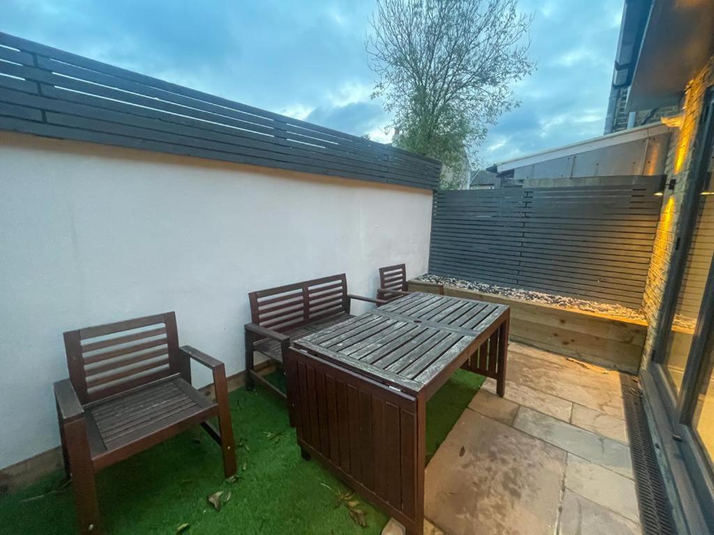 2A Seymour Road Sutton (Greater London) Exterior foto